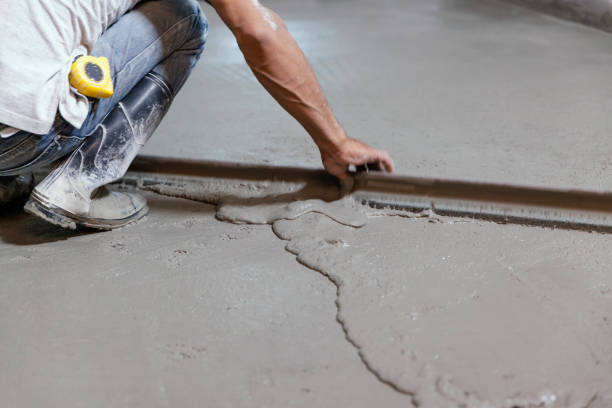 Best Custom Concrete Contractor  in Fultonde, AL